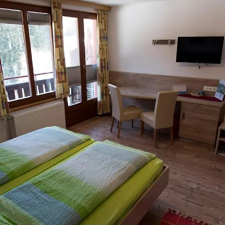 Gaestehaus Schwaiger Apartmán Mariapfarr