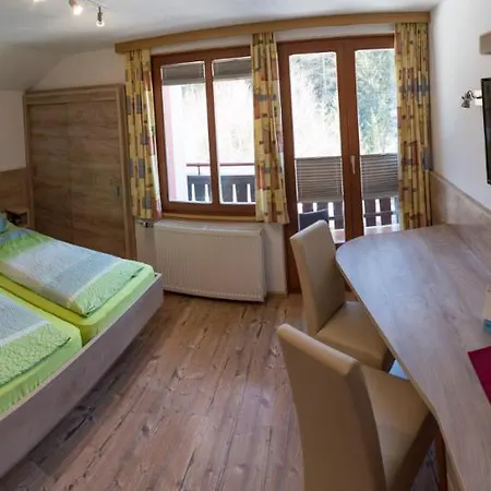 Gaestehaus Schwaiger Apartamento *