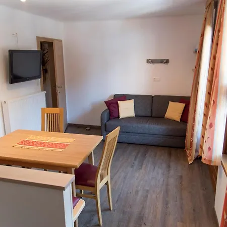 Gaestehaus Schwaiger * Mariapfarr